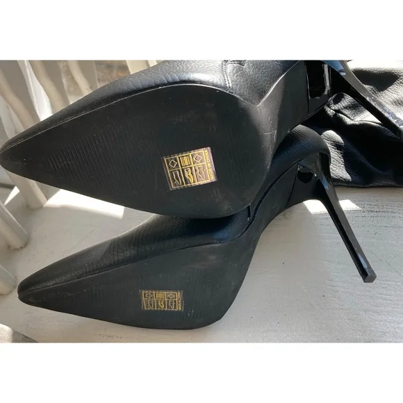 Source Unknown Black Knee-High Stiletto Leather Boots - Picture 6 of 7